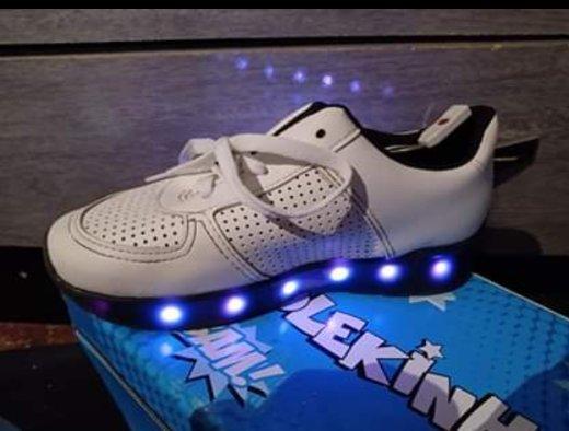 Tenis