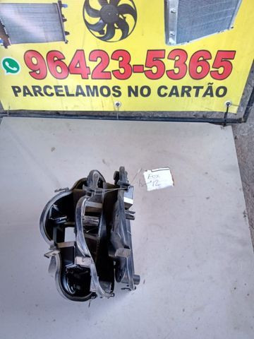 Circuito da lanterna traseira VW Fox 2012