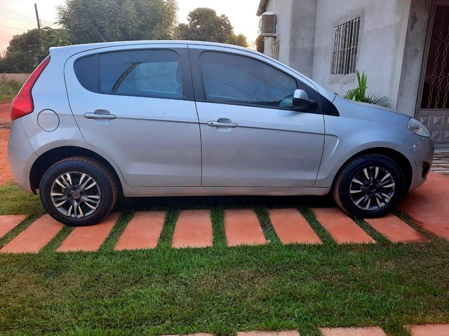 VENDO PALIO ATTRACTIV 1.0 PRATA 4 PORTAS COMPLETO BR - BR -