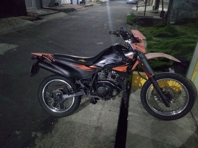 YAMAHA XTZ 125 ANO 2010