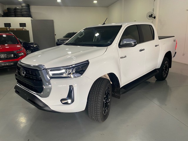 TOYOTA HILUX SRX BRANCA 0KM 2021