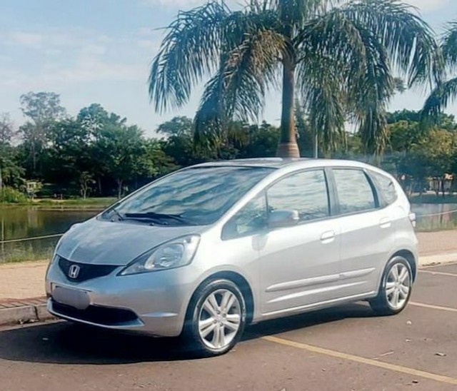 HONDA NEW FIT AUTOMÁTICO EX1.5FLEX 2010 MODELO MAIS COMPLETO DA CATEGORIA SUPER CONSERVADO