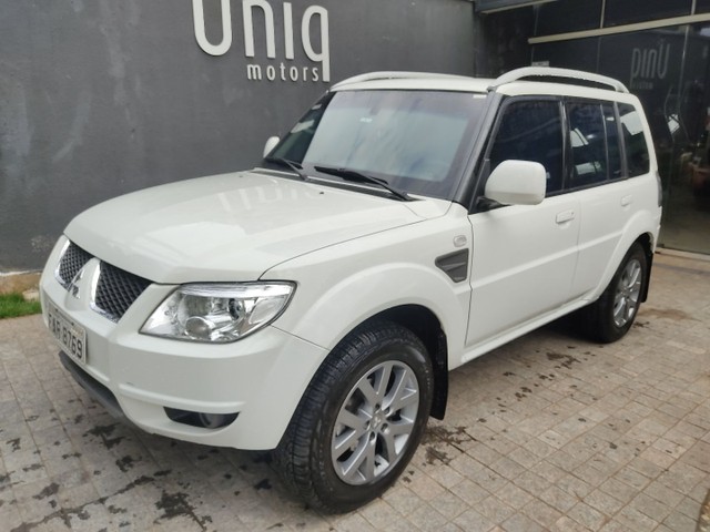 MITSUBISHI PAJERO TR4 2.0 FLEX 4X2 AUTOMATICA ANO 2013 BLINDADA