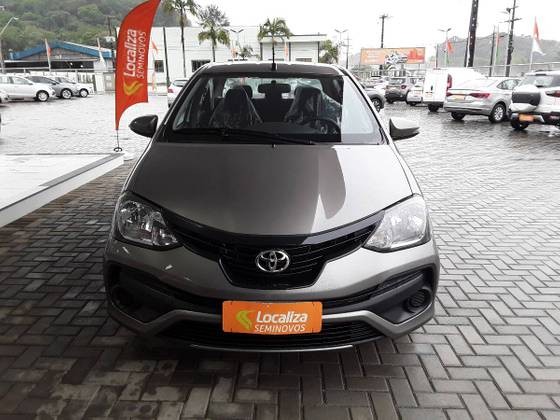 ETIOS 2019/2020 1.5 X PLUS SEDAN 16V FLEX 4P AUTOMÁTICO