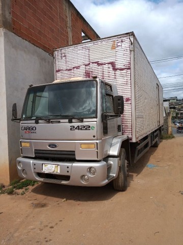 FORD CARGO 2422 TRUCK 2011 BAÚ