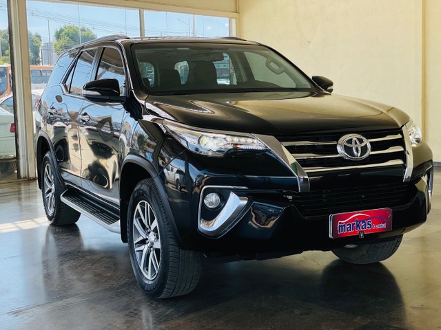 Toyota - Hilux Sw4 SRX