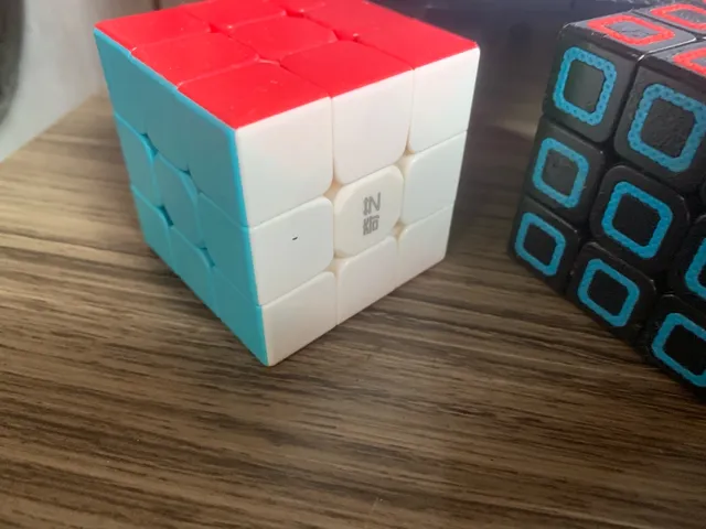 Cubo Mágico 3x3x3 iniciante Simples Pequeno 5,4cm