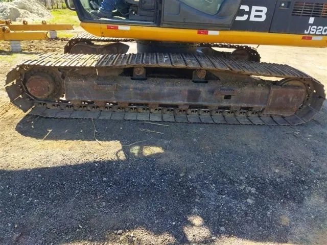 Escavadeira JCB JS200LC ano 2011 c/ 11.000 horas - Foto 5