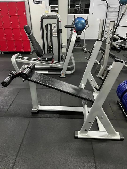 Supino Declinado TRG (impecável)