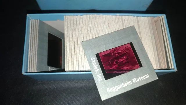 Slides Museu Guggenheim, são 70u, antiguidade, bom estado.  - Foto 2