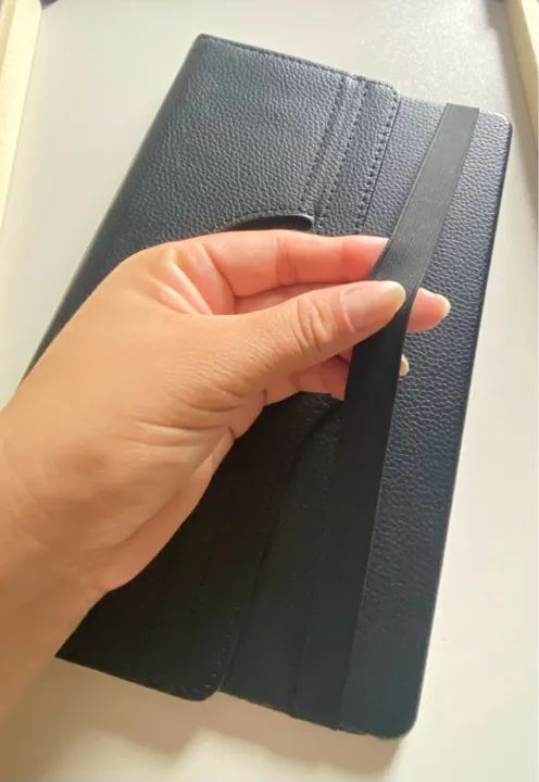 Capa de Couro para Tablet- Vendo duas Capas de Tablet, em ótimo estado!  - Foto 2