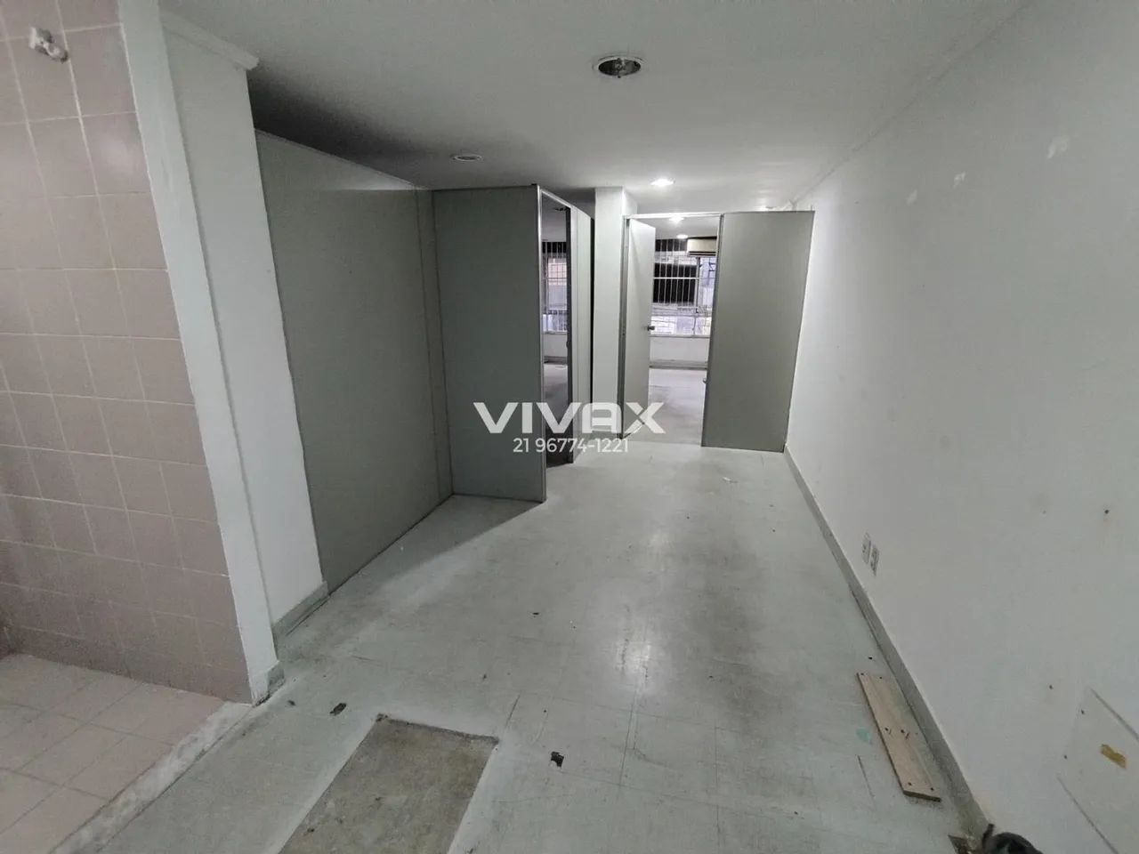 Méier - Rua Constança Barbosa - Sala Comercial Frente Rua Banheiro - 60 m² IPTU - Desocupa - Foto 4