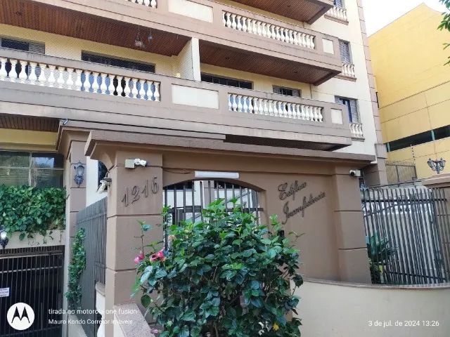 Apartamento na área central de Londrina, próximo ao terminal de ônibus metropolitano.