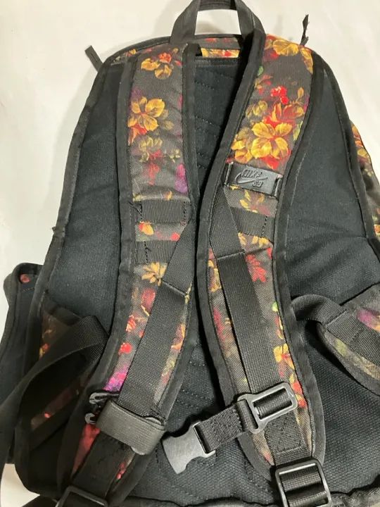 Mochila Nike RPM Floral - Foto 2