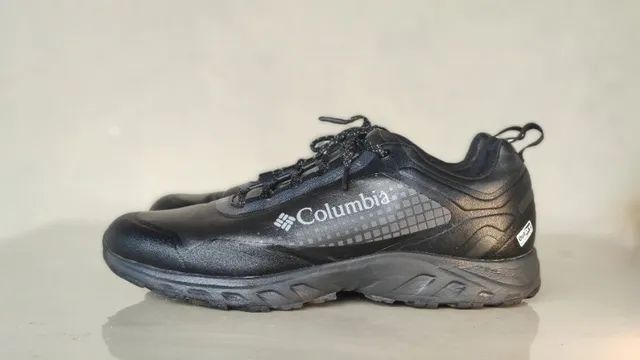 Tênis Columbia impermeável