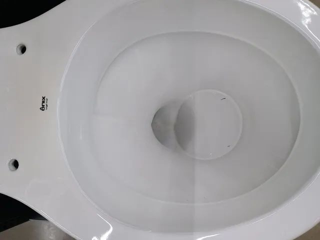 Vaso novo acoplado Onix zero no plástico na caixa - Foto 5