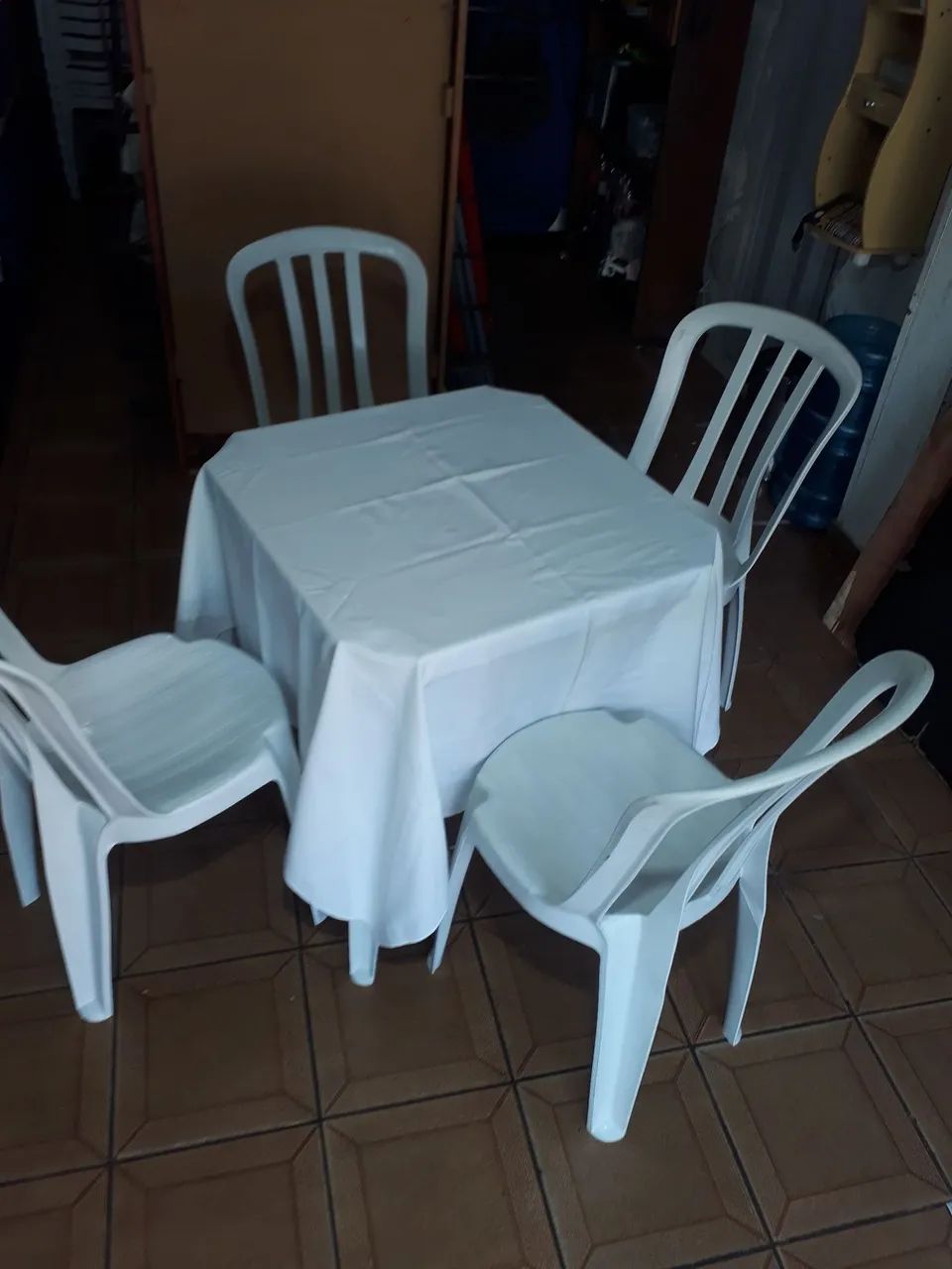 Mesas e Cadeiras Locação  - Foto 3