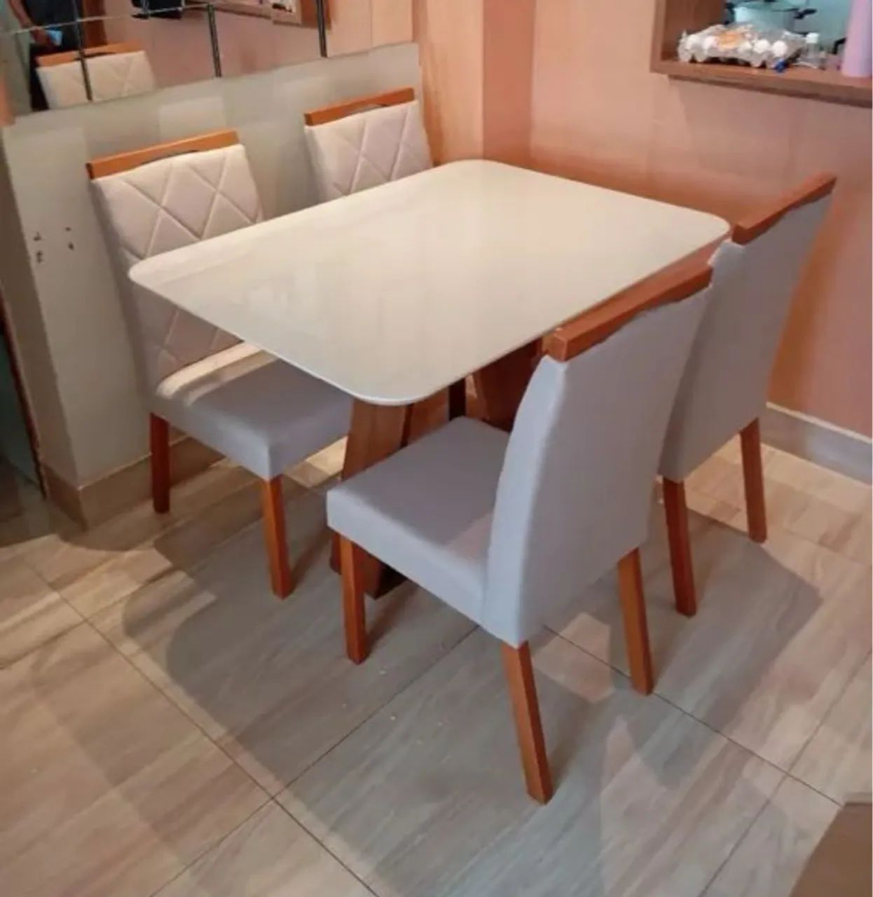 Mesa de Jantar com 4 Cadeiras 120x90 Pronta Entrega 