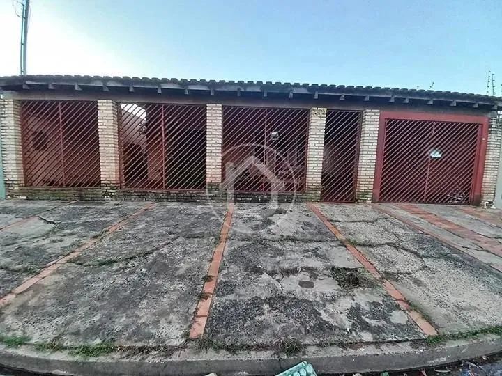 CASA COM 2 QUARTOS
