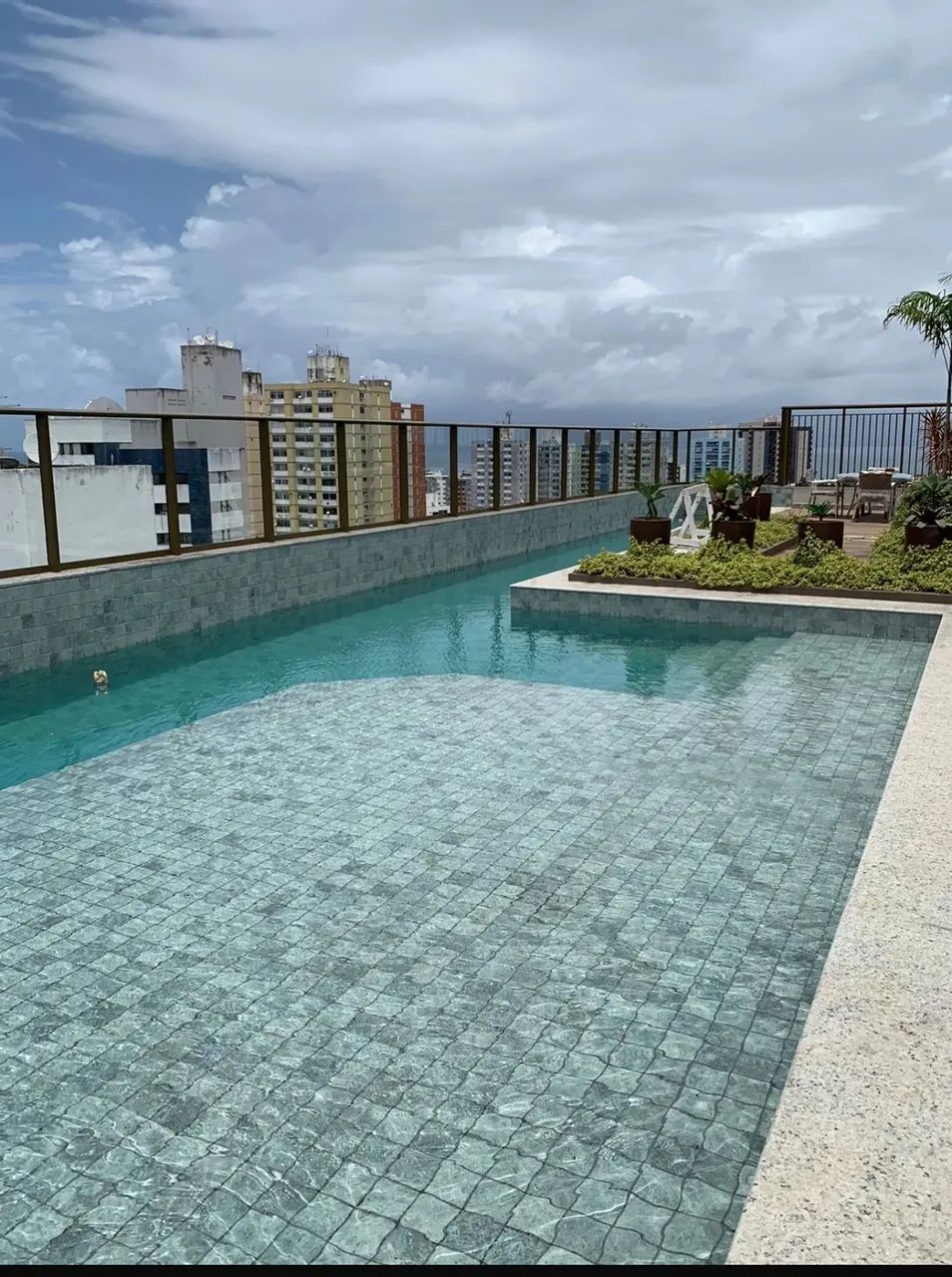Itaigara ALUGO I Quarto e sala 45 m I Andar Alto I VISTA MAR I Nascente I Ventilado - Foto 2