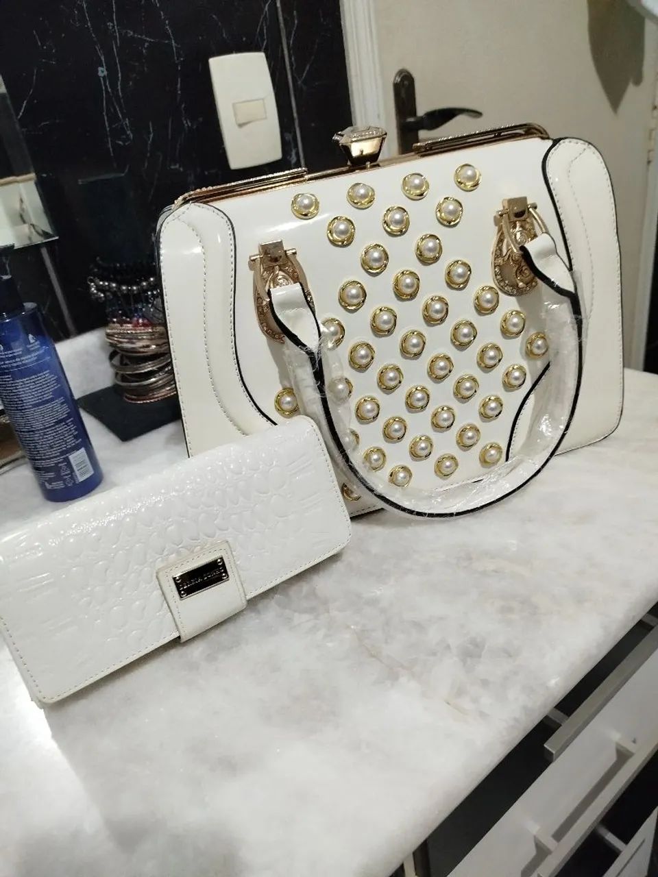 Vendo bolsa com carteira (aceito troca)