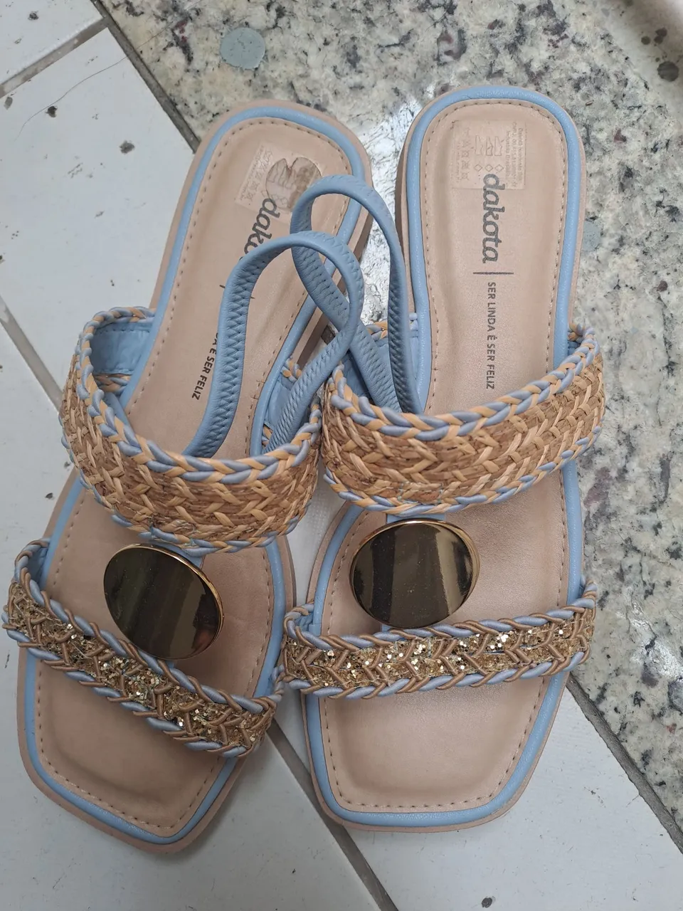 Sandália Dakota Feminina - Conforto e Estilo!
