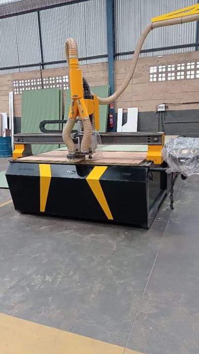 Máquina de Corte CNC Industrial - Foto 2