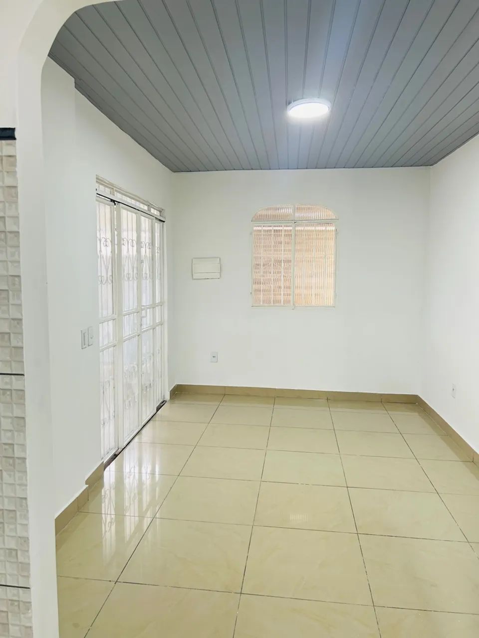 Casa em rua pública  - Foto 2