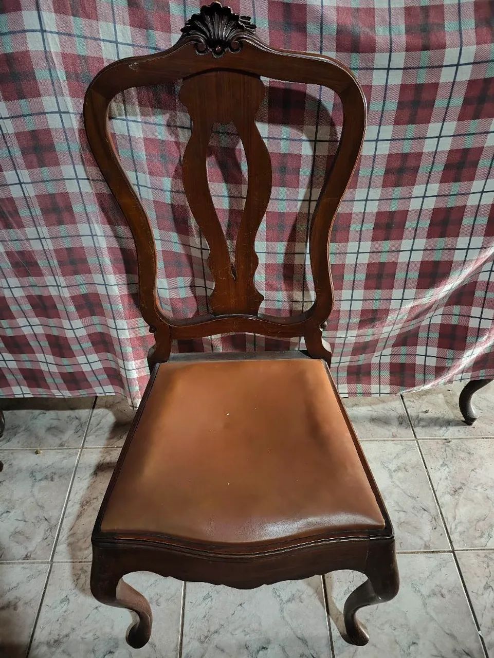 Conjunto de 6 Cadeiras de Jantar Clássica Chipandelle- Design Elegante