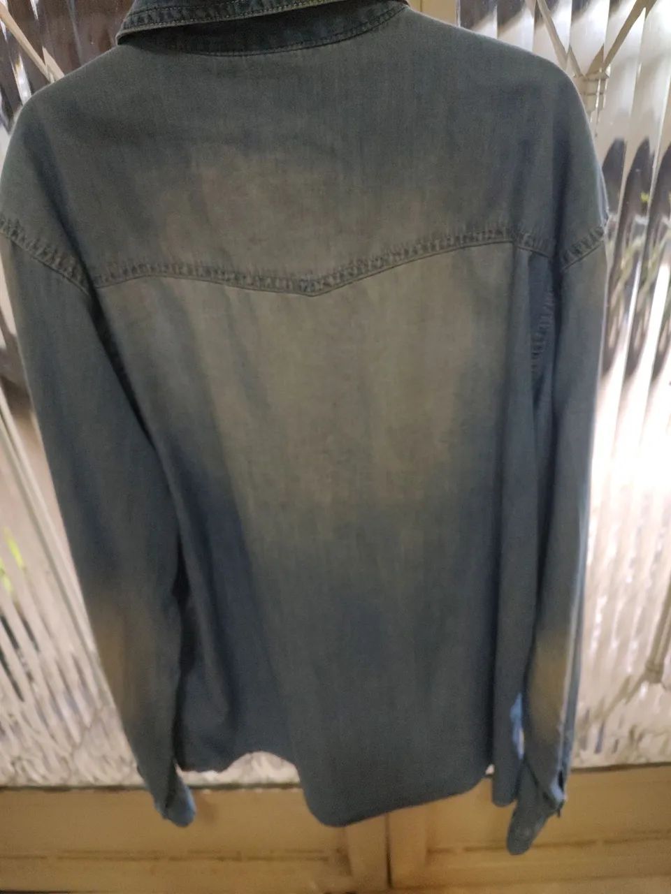 Camisa Jeans Infantil C&A. - Foto 3
