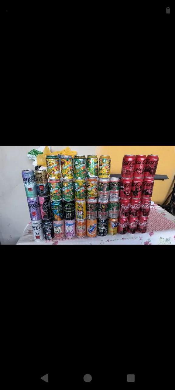 Coleção de Latinhas Decorativas