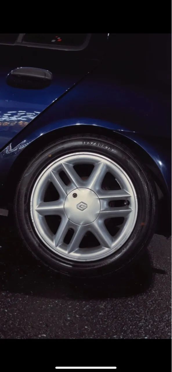 CLIO 1.6 - Foto 2