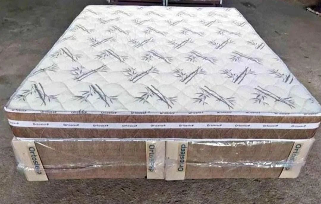 Cama Queen 