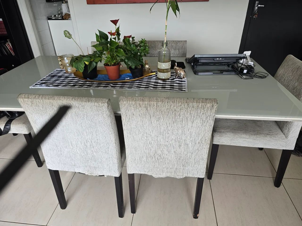 Dining Table64317062702979120