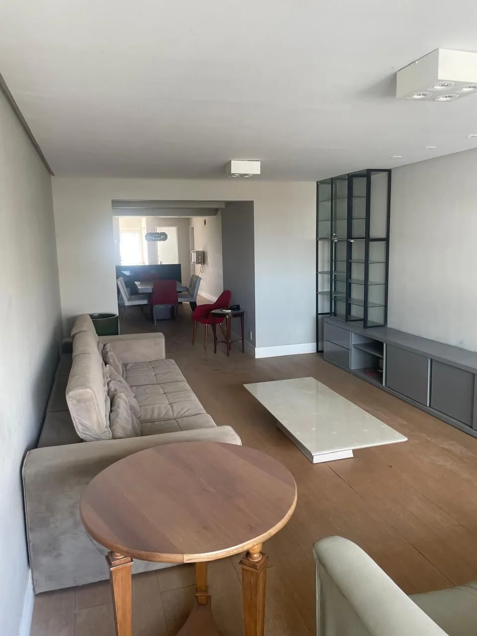 Alugo Apartamento mobiliado na Batista Campos com 3 suítes na Mundurucus