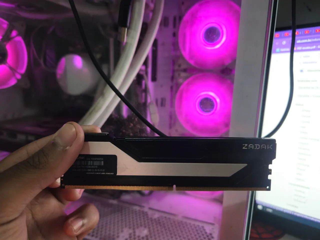 MEMORIAM RAM 2X8 DDR4 2666MHZ64312625712258121