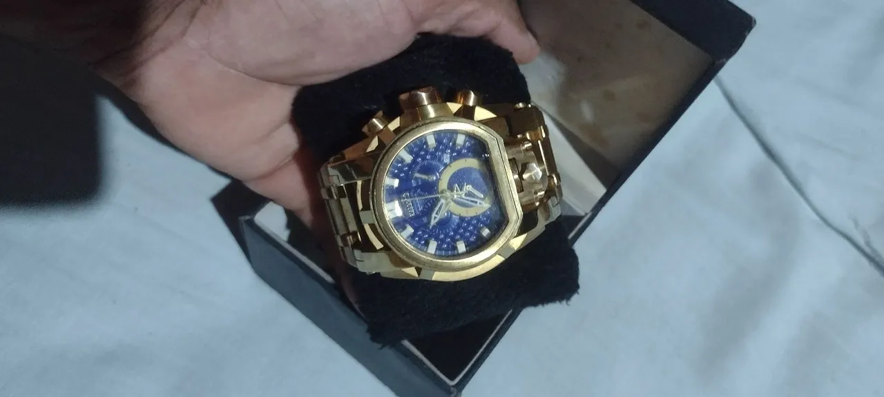 Relógio Masculino Dourado