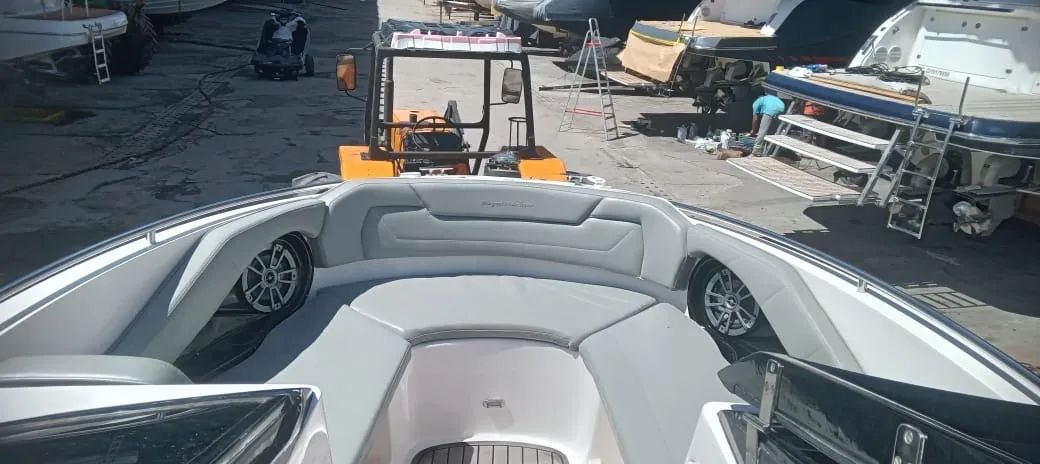 Lancha Royal Mariner 270 cab - Foto 12