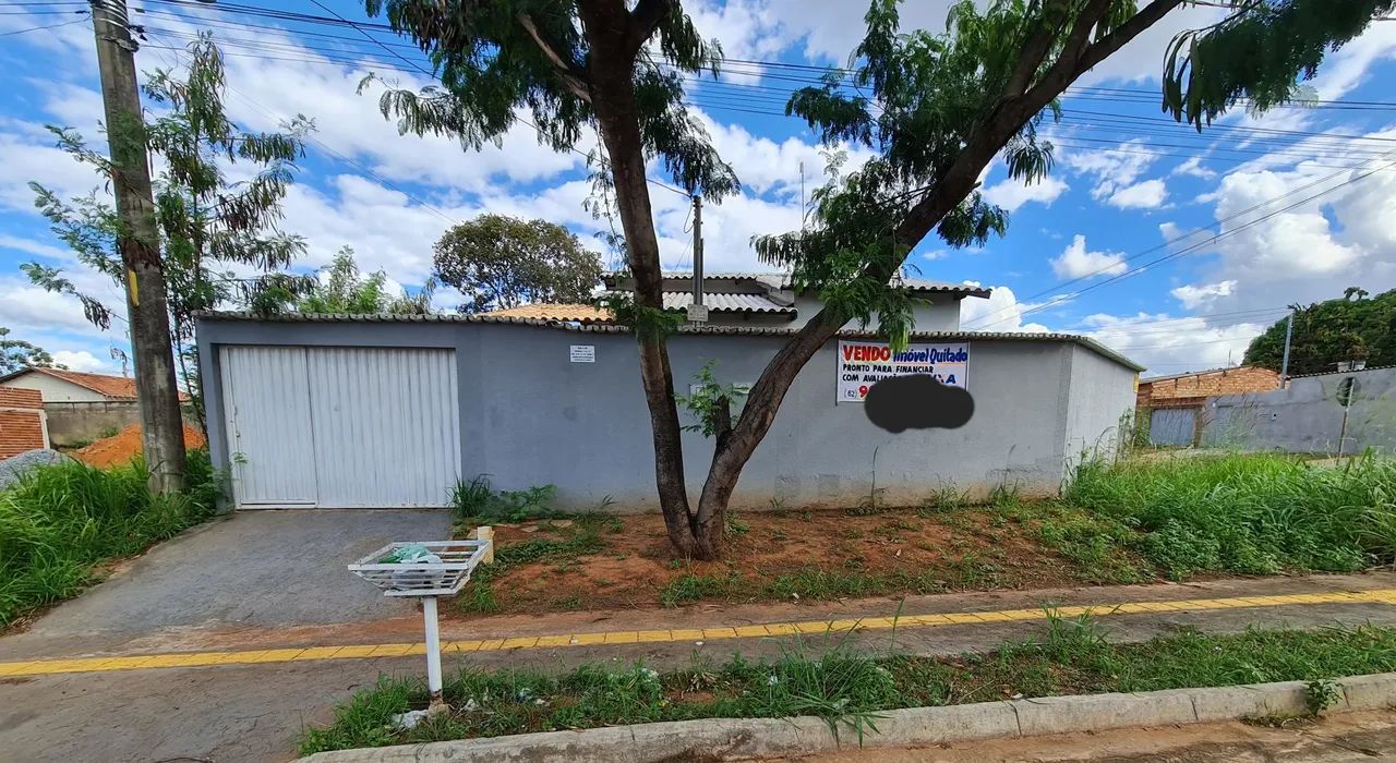 Casa de esquina 3 Qt 2 banheiros Residencial Boa esperança 
