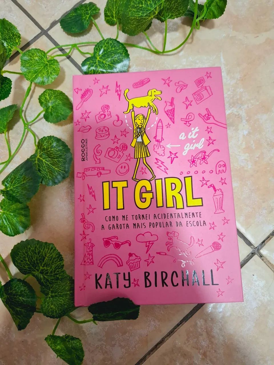 It Girl - Katy Birchall