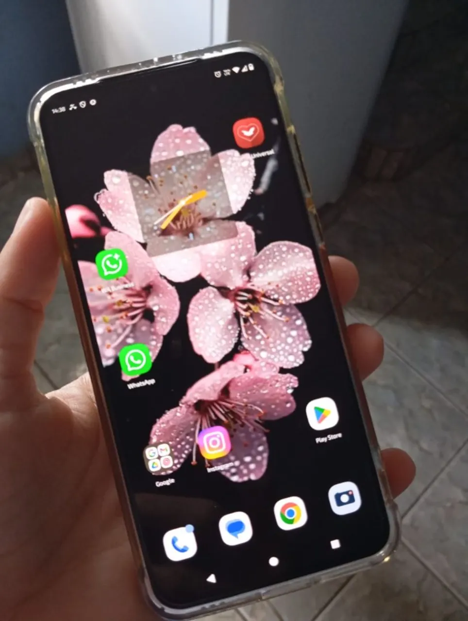 Vendo Motorola Edge Neo 30, 256 gigas de memória interna, 8 gigas de RAM. 