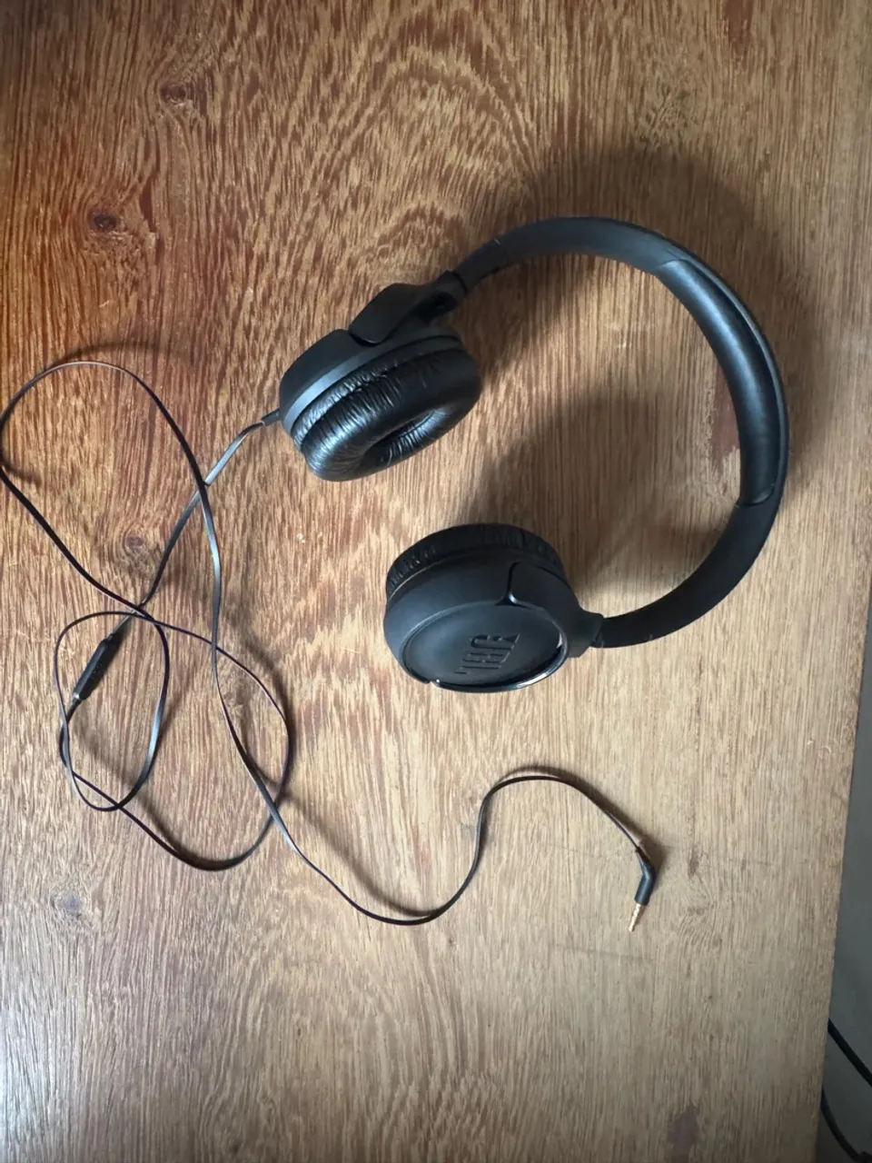 Fone Headphone JBL com Fio - Qualidade Sonora Impecável