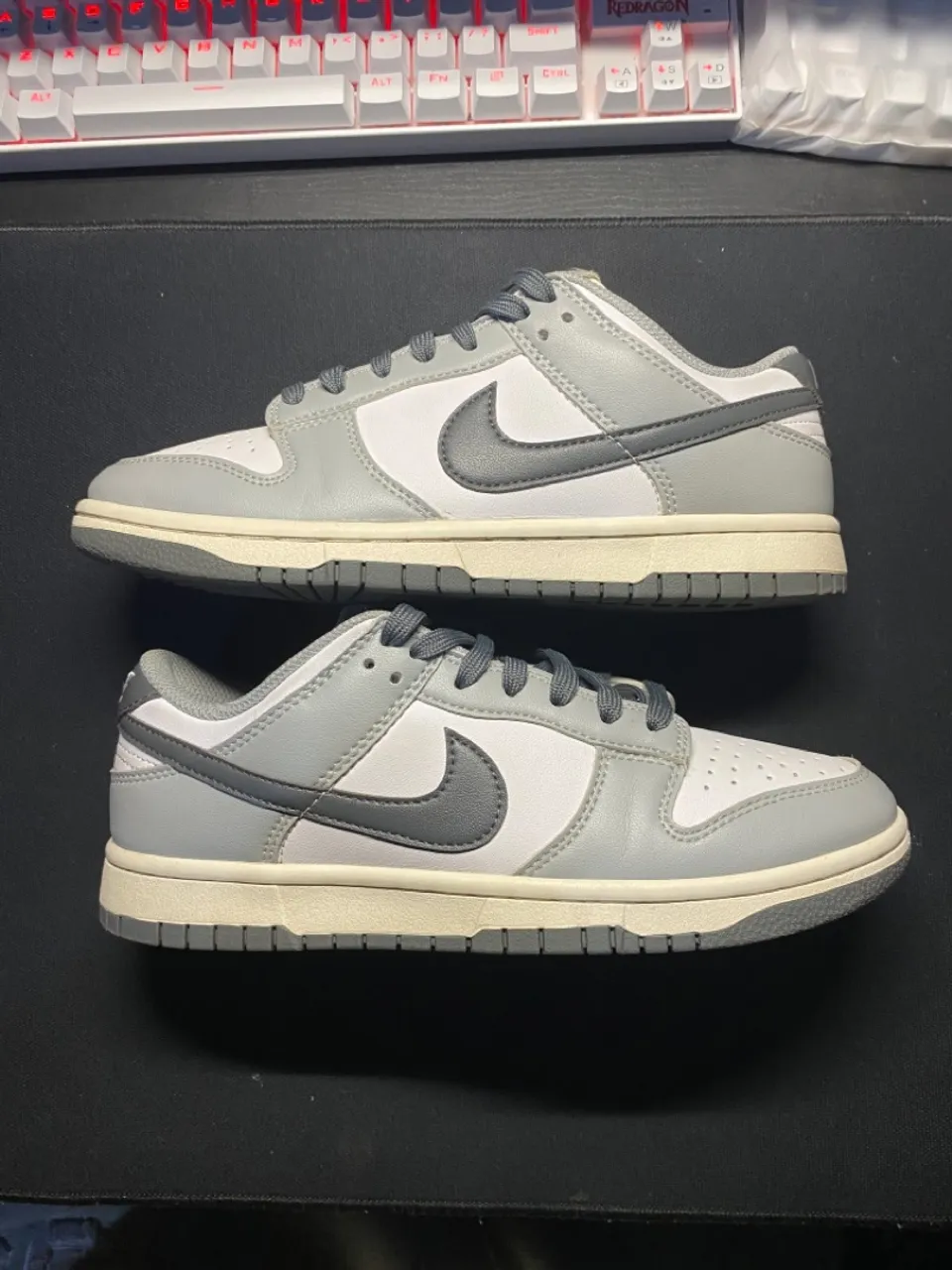 Nike Dunk Low Light Smoke Grey