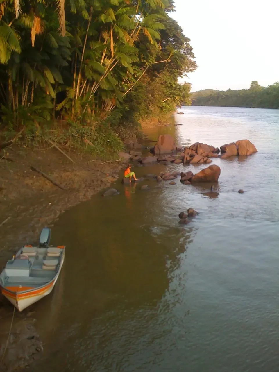 VENDO UMA POUSADA NOVA NA BEIRA DO RIO MUNIM EM AXIXÁ/MA