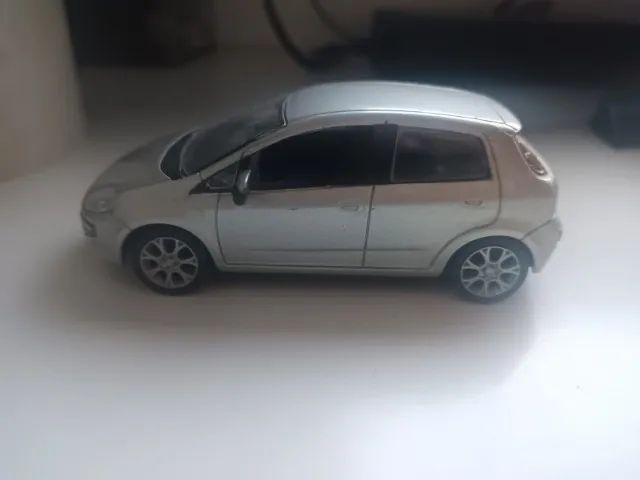 Miniaturas Fiat Linea e Punto - Foto 3