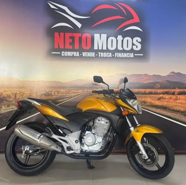 CB 300R 2011 COMPLETA