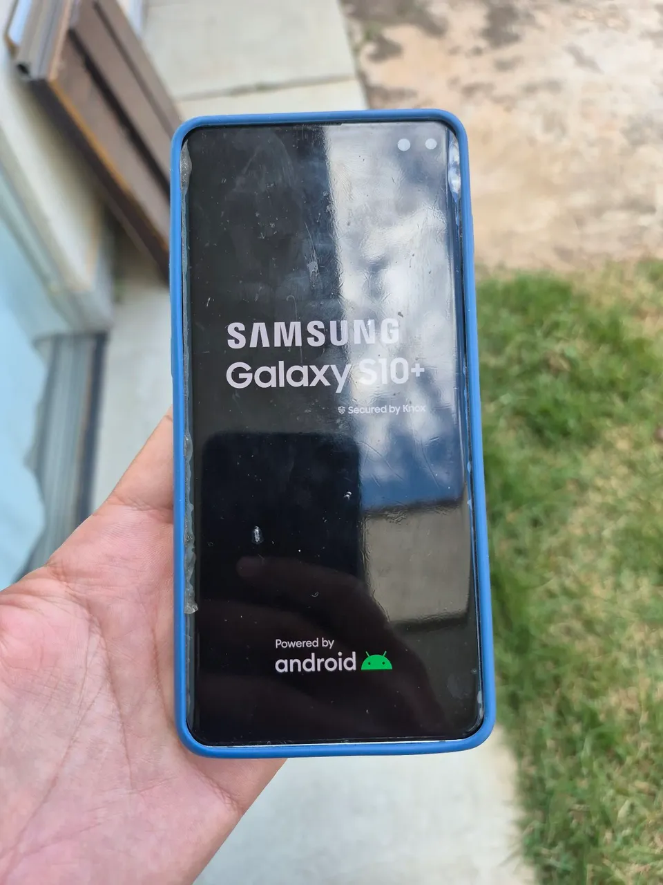 Samsung galaxy S10+ cor azul, vem com capinha, película de gel anti empacto, caixa origina