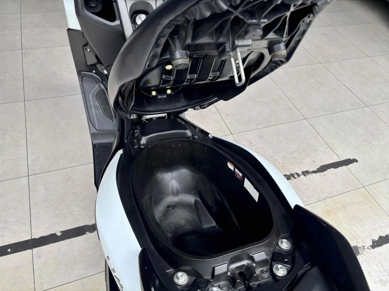 Yamaha Nmax 160 2022 - Foto 15