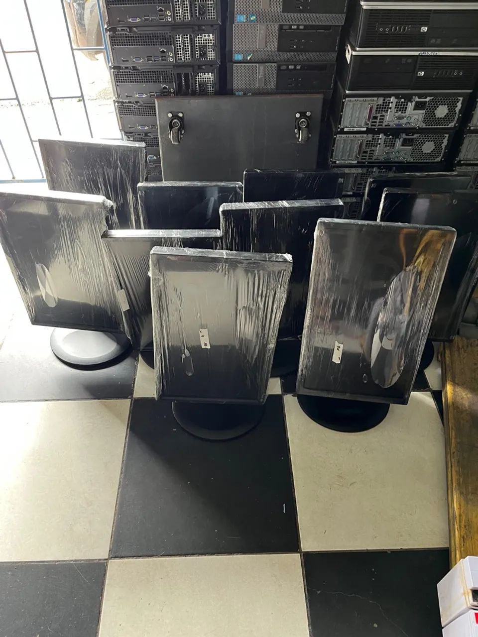 Monitores LCD 19 polegadas - -  Ótimo estado