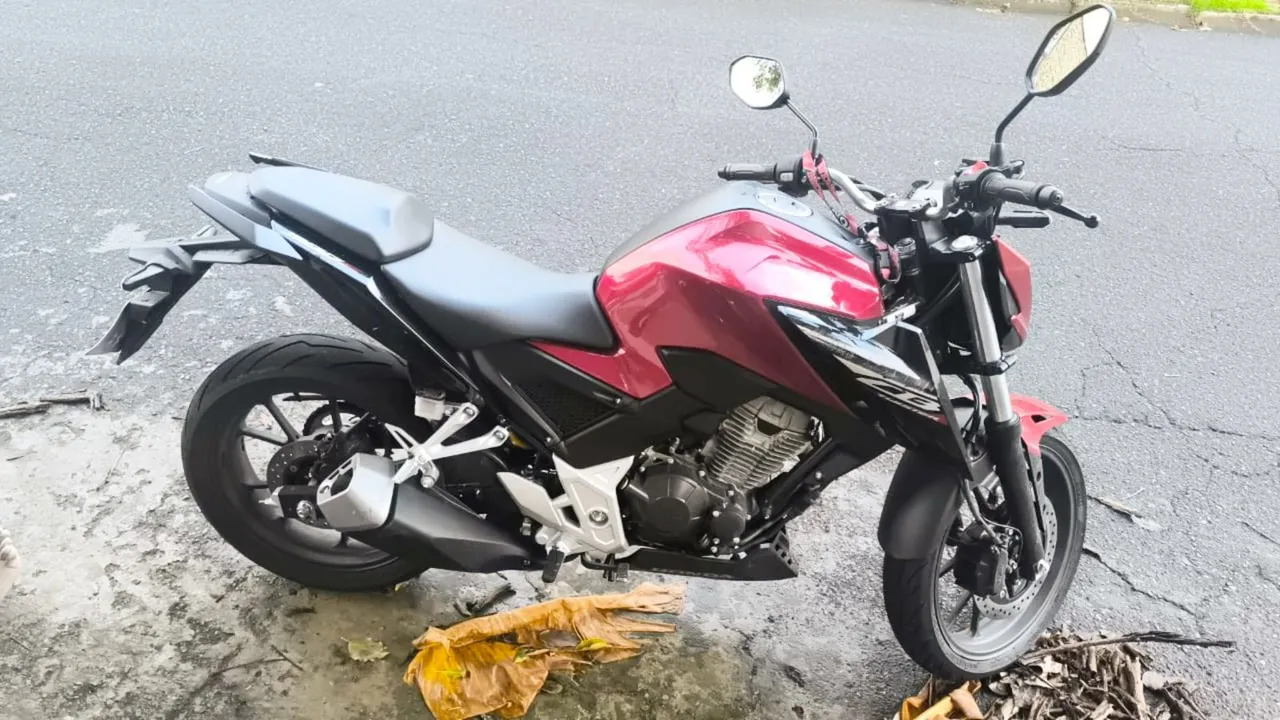 CB 300F Twister 2025